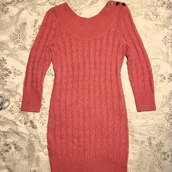 American Eagle Outfitters Dresses & Skirts - American Eagle Sweater Dress |Sz M| Pink